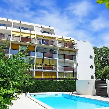 T2 Au Ponant Avec Piscine La Grande Motte